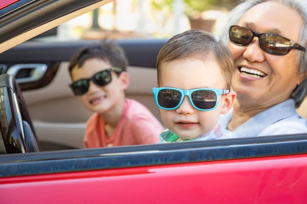 Chinese Granfather Mixed Race Children Playing Parked Car — Stock Photo, Image