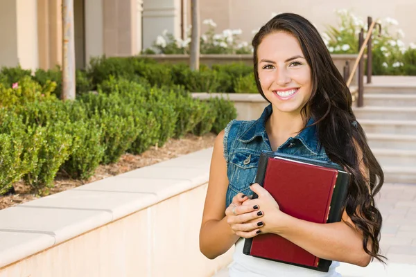 Mixed Race Jong Meisje Student Met School Boeken Campus — Stockfoto