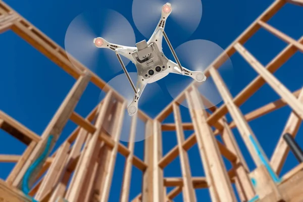 Drone Quadcopter Flying Inspecting Construction Site — Stock Photo, Image