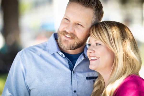 Young Adult Caucasian Couple Portrait Park — Stock Photo, Image