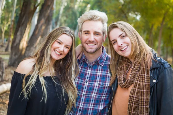 Três Irmãos Irmãs Retrato Livre — Fotografia de Stock