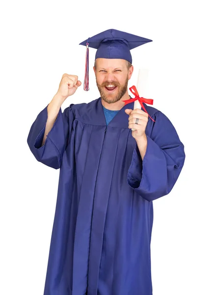 Gelukkig mannelijke afgestudeerde In Cap en jurk met Diploma geïsoleerd op wit — Stockfoto