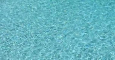 4k Looping Dikişsiz Sinemagraf ı Taze Yüzme Havuzu Su Arka Planı.