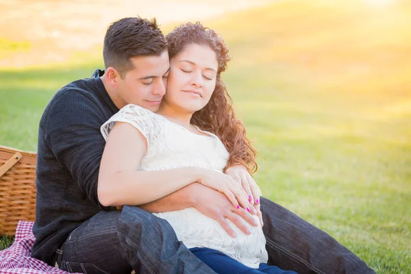 Hispanic Pregnant Young Couple Portrait Outdoors — Stock Photo, Image