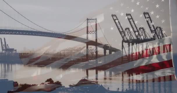 Uduszony Lewo Stoi American Flag Waving Shipping Port Port Dock — Wideo stockowe