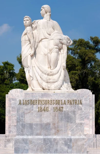 멕시코 시티에서 차풀테펙 공원에서 기념관 — 스톡 사진