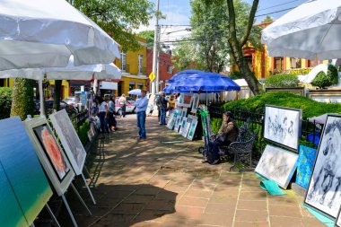 Mexico City, Meksika - Temmuz 14,2018: San melek mahalle satan resim sergisi ve geleneksel sanat eserleri ünlü Cumartesi Pazar