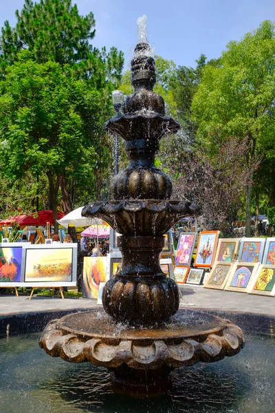Mexico City, Meksika - Temmuz 14,2018: San melek mahalle satan resim sergisi ve geleneksel sanat eserleri ünlü Cumartesi Pazar