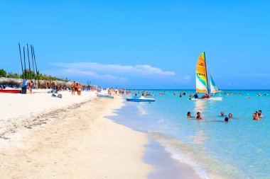 Güzel plaj, Varadero Küba'da bir gün güneşli yaz