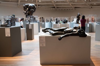 Auguste Rodin ünlü çalışmaları ile Soumaya müzenin iç