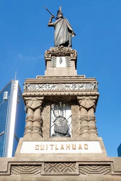 エスタディオ パセオ レフォルマ メキシコ シティ 1887 年発足の記念碑 — ストック写真