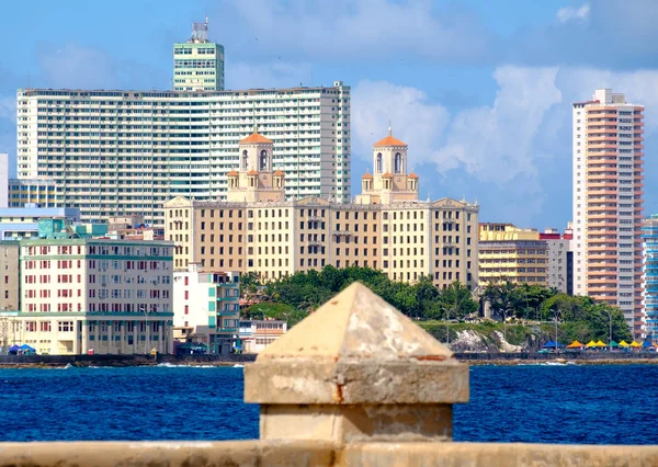 Skyline Dell Avana Famosa Diga Malecon Cuba — Foto Stock