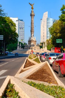 Mexico City - Temmuz 14,2018: Paseo de la Reforma ve Mexico City Kurtuluş Angel