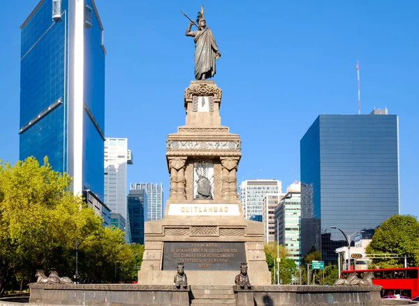 Památník Cuahutemoc Paseo Reforma Mexico City Slavnostně Otevřena Roce 1887 — Stock fotografie