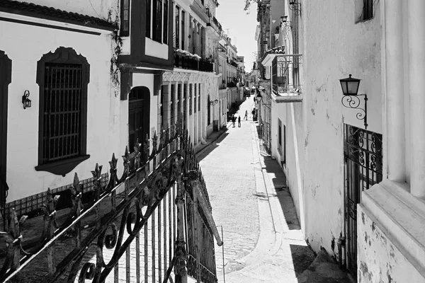 Black and white street scene in Old Havana