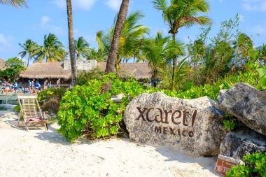 Xcaret, Meksika Mayan Riviera 'sında ünlü bir eko-turizm parkı.