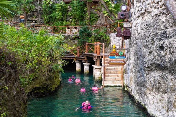 Underground river at the XCaret park on the Mayan Riviera in Mexico — Stock Photo, Image