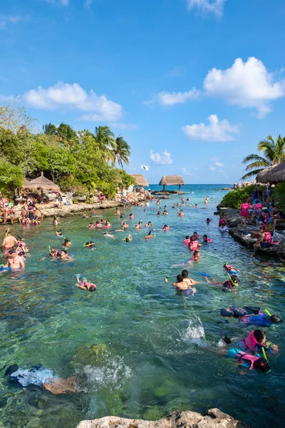 Snorkeling at XCaret park in Mexico — Stock Photo, Image