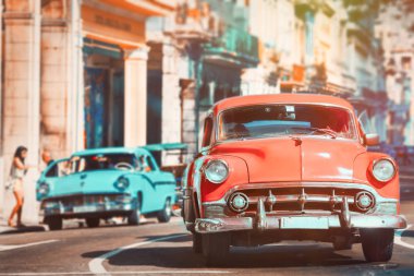 Havana antika araba ile Kentsel sahne