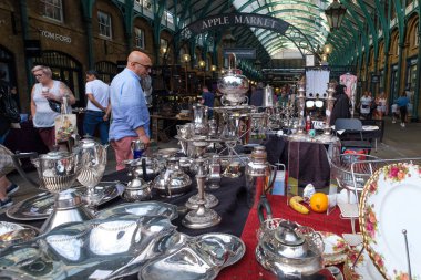 Londra'daki Covent Garden'daki Apple Market