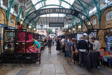 Londra'daki Covent Garden'daki Apple Market