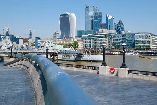 Die Stadt London und die Themse — Stockfoto