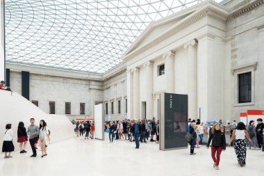 Londra'da british Museum'da büyük mahkeme