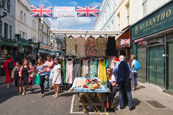 Słynny Targ uliczny Portobello Road w Londynie — Zdjęcie stockowe