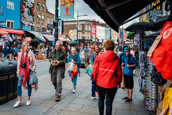 Londra Daki Camden Town Sokak Pazarı — Stok fotoğraf