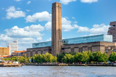The Tate Modern in London, one of the world most prestigious modern art museums clipart