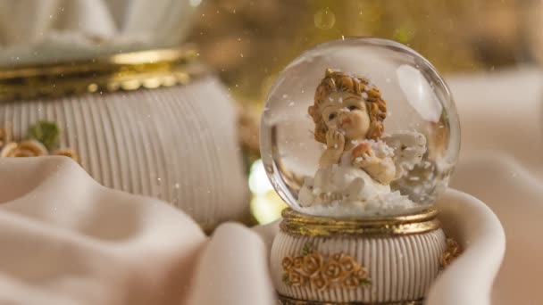 Bola Nieve Decoración Navidad Con Ángeles Para Temporada Adviento — Vídeos de Stock