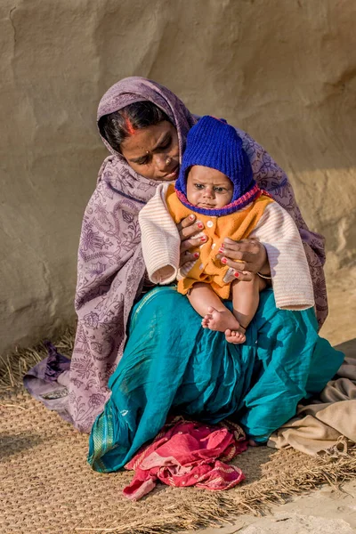Raxaul India Unidentified Indian Woman Her Child Raxaul Bihar State — стоковое фото