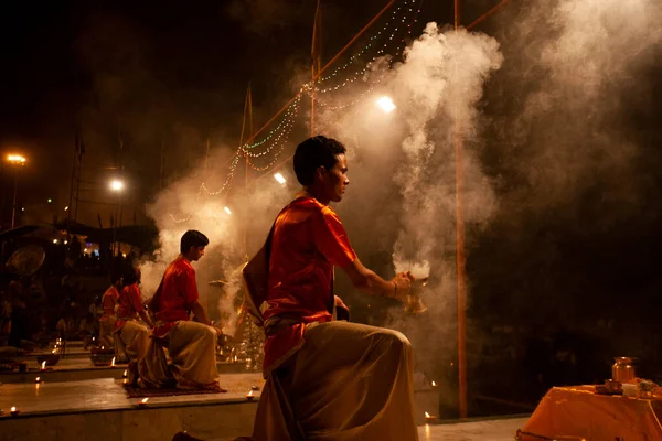 Varanasi Uttar Pradesh Közép India 2011 Április Egy Ismeretlen Hindu — Stock Fotó