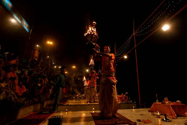 Varanasi Uttar Pradesh Střední Indie Dubna 2011 Neznámý Hinduistický Kněz — Stock fotografie