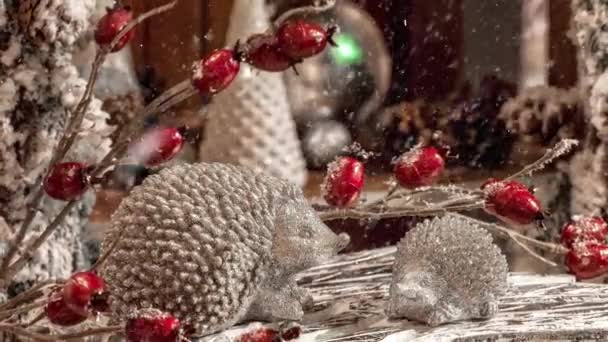 Vidéo Des Hérissons Argent Noël Avec Décoration Baies Rouges Pour — Video