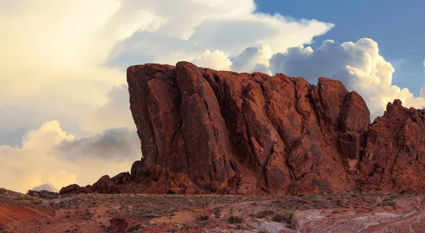 Rocas Rosadas Montañas Del Valle Del Fuego Con Puesta Sol — Foto de Stock