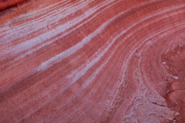 Ateş Vadisi 'nin kıvrımlı pembe manzaraları 