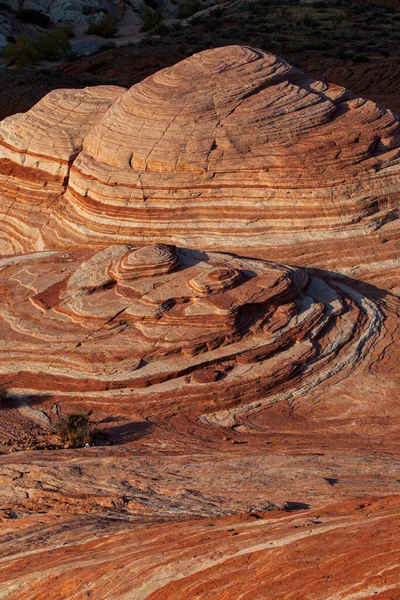 Krommige Rotsachtige Roze Oranje Gekleurde Landschap Van Valley Fire — Stockfoto