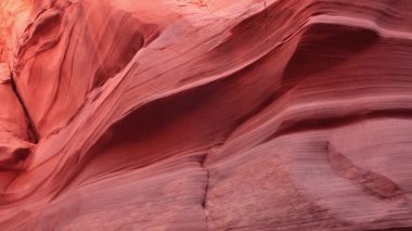 Antilop Kanyonu 'nun Arizona, ABD' deki görüntüleri. Kıvrımlı renkli çizgili kaya dalgaları, kesinlikle karmaşık bir manzara.