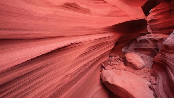 Filmación Pintorescas Formas Sorprendentes Naranja Rosa Antelope Canyon — Vídeos de Stock