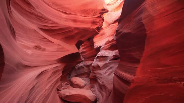 橘红色和粉色的羚羊峡谷图案令人惊奇 — 图库视频影像