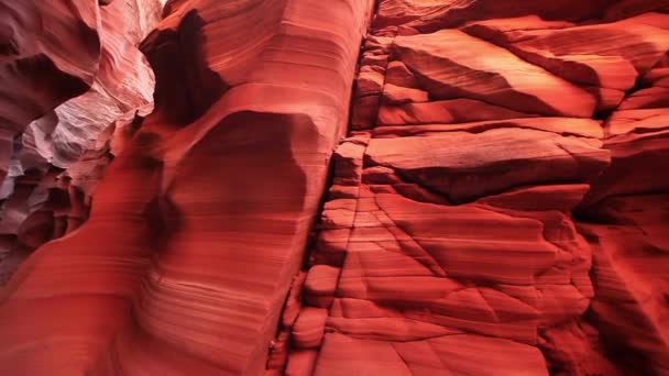 Filmación Pintorescas Formas Sorprendentes Naranja Rosa Antelope Canyon — Vídeos de Stock