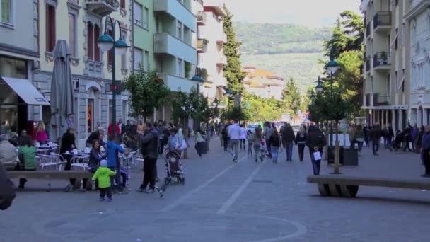 Riva Del Garda Italien April 2015 Aufnahmen Von Nicht Identifizierten — Stockvideo