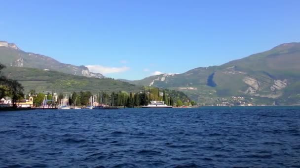 Чудове Озеро Гарда Італії Lago Garda Найбільше Озеро Італії Популярне — стокове відео