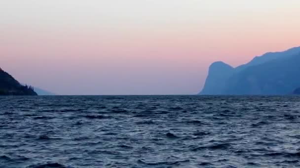 Prachtig Gardameer Italië Het Gardameer Italiaans Lago Garda Lago Benaco — Stockvideo