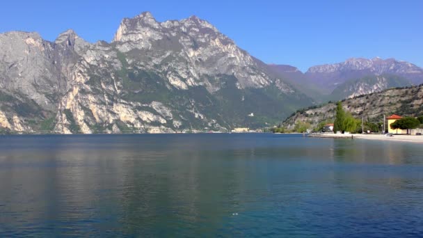 Prachtig Gardameer Italië Het Gardameer Italiaans Lago Garda Lago Benaco — Stockvideo