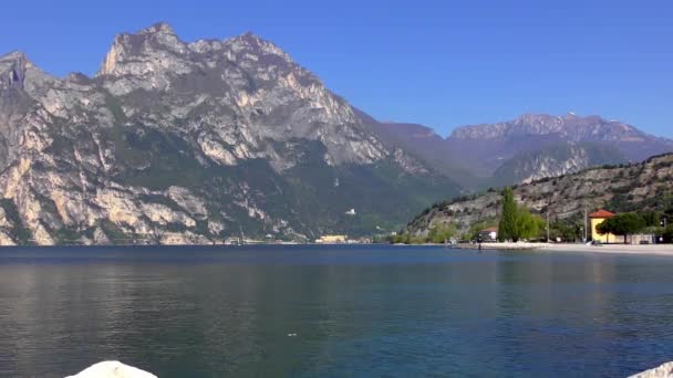 Krásné Jezero Garda Itálii Jezero Garda Italské Lago Garda Nebo — Stock video