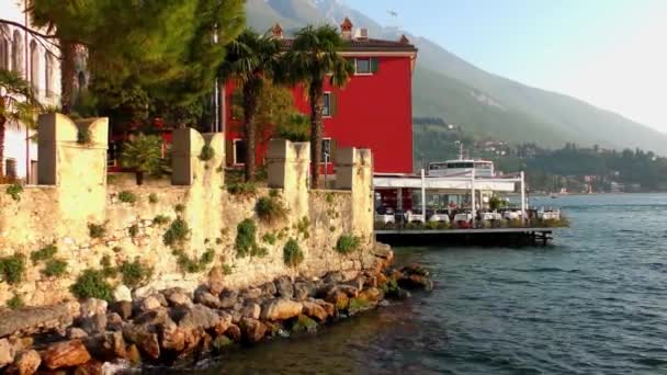 Malcesina Italia Abril 2015 Casas Malcesine Abril 2015 Malcesine Lago — Vídeos de Stock