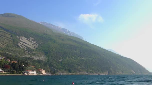 Gardameer Bij Riva Del Garda Italië — Stockvideo