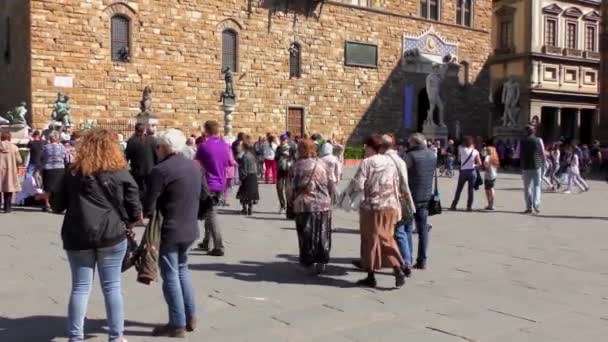 Florence Italy April 2015 Άγνωστα Άτομα Στην Piazza Della Signoria — Αρχείο Βίντεο